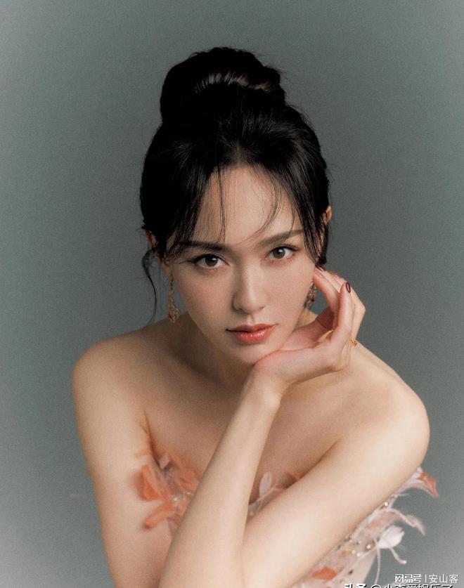 不如丁禹兮李昀锐唐嫣第九赵丽颖第三米乐m6网站星光大赏明星热度榜成毅(图3)