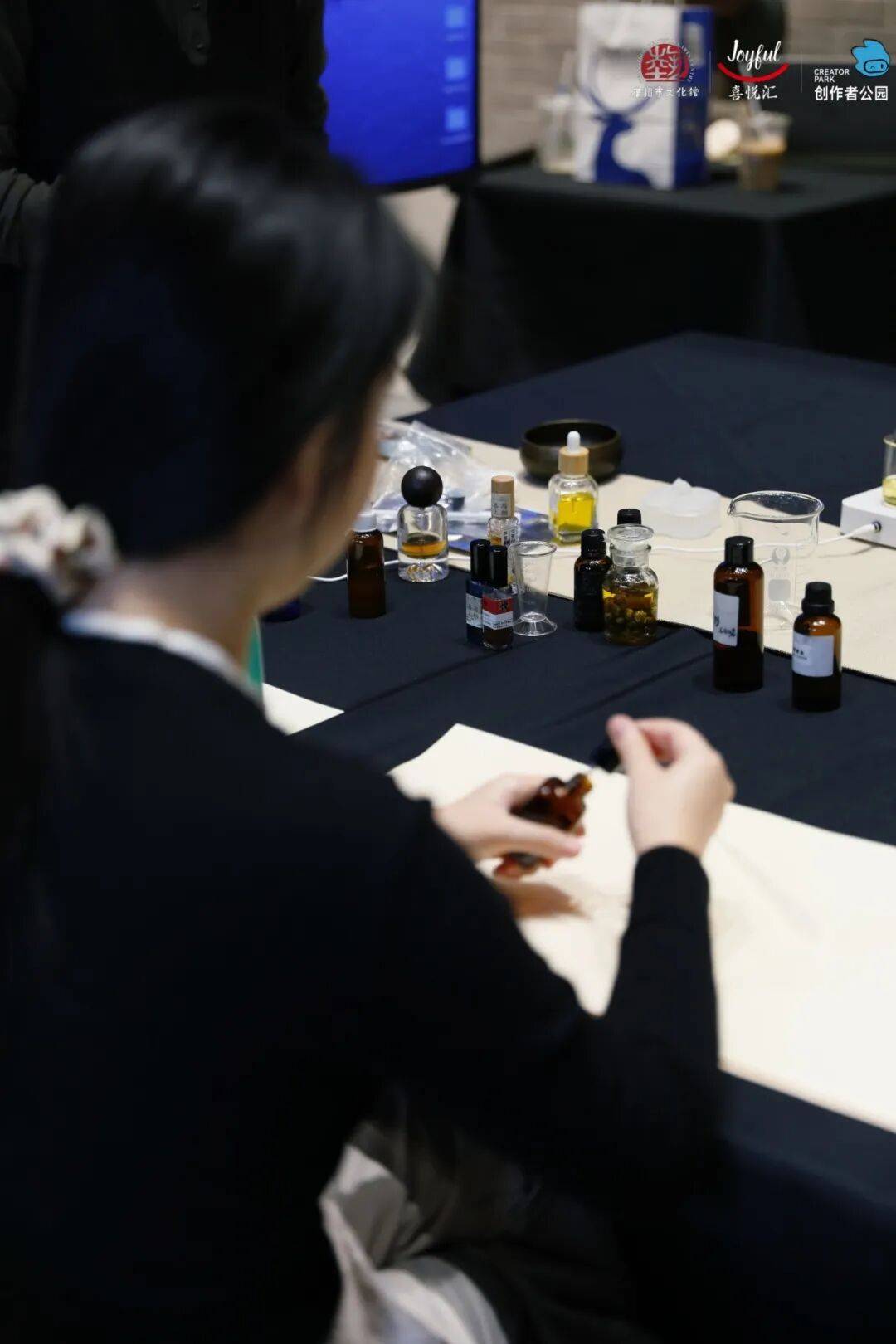 芳疗、宫灯、功夫茶具的粤式浪漫【报名】广府·生活美学:邂逅(图8) 芳疗、宫灯、功夫茶具的粤式浪漫【报名】广府·生活美学:邂逅(图8)